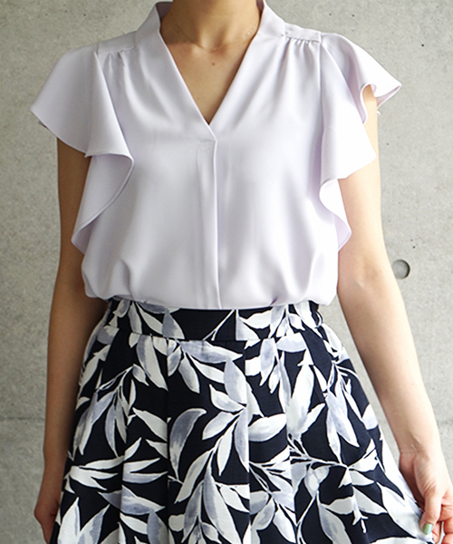 laboratory work(ラボラトリーワーク)の「フレアスリーブ ブラウス(シャツ/ブラウス・レディース・オフホワイト/ラベンダー/ネイビー・MEDIUM)」の22枚目の写真