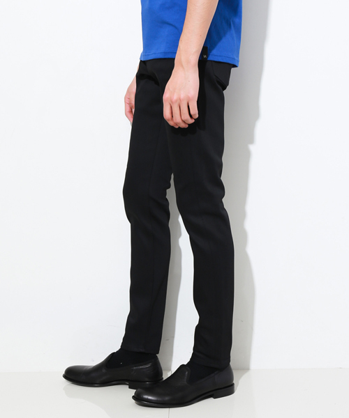 STUDIOUS（ステュディオス）の「【JOHN LAWRENCE SULLIVAN】定番テーパードジーンズ（デニムパンツ・メンズ・ブラック/ブルー・44/42）」の6枚目の写真
