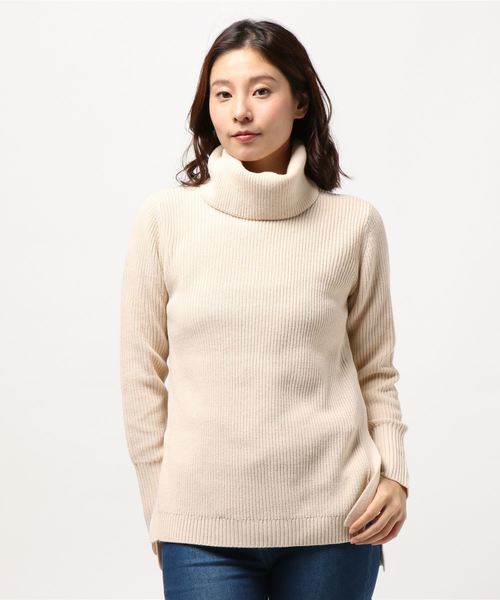 RIVE DROITE（リヴドロワ）の「片畦タートルチュニック（ニット/セーター・レディース・ライトベージュ/ネイビー/オレンジ・FREE）」の2枚目の写真