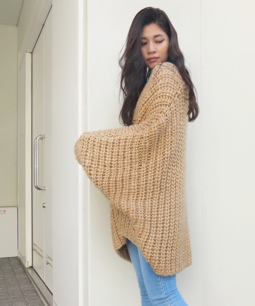 EGOIST（エゴイスト）の「ローゲージドルマンスリーブニットカーデ（カーディガン/ボレロ・レディース・ベージュ/グレー/ブルー・FREE）」の9枚目の写真