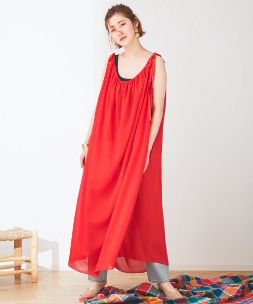 Abahouse Devinette(ドゥヴィネット)の「ギャザードロストマキシワンピース(ワンピース・レディース・ベージュ/レッド/マルチ・FREE)」の4枚目の写真