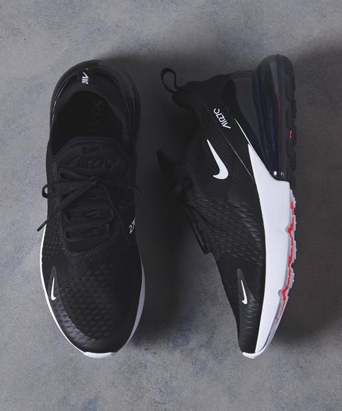 NIKE（ナイキ）の「＜NIKE（ナイキ）＞ エア マックス 270（スニーカー・メンズ・ホワイト/ブラック・26.5cm/26cm/27.5cm/27cm/28cm/29cm/30cm）」の2枚目の写真