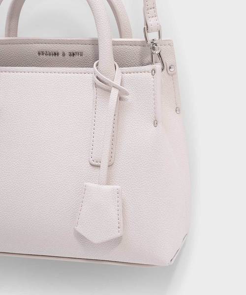 CHARLES & KEITH(チャールズ & キース)の「クラシックトップハンドルバッグ / CLASSIC TOP HANDLE BAG(トートバッグ・レディース・ブラック/ブルー/ライトピンク/レンガ・S)」の15枚目の写真