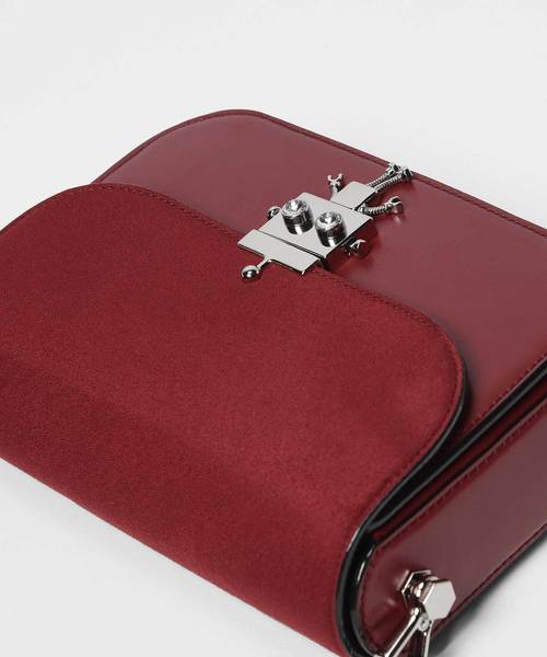 チャールズアンドキース　バッグ CHARLES & KEITH Cressida クレシダ キルトチェーンストラップ