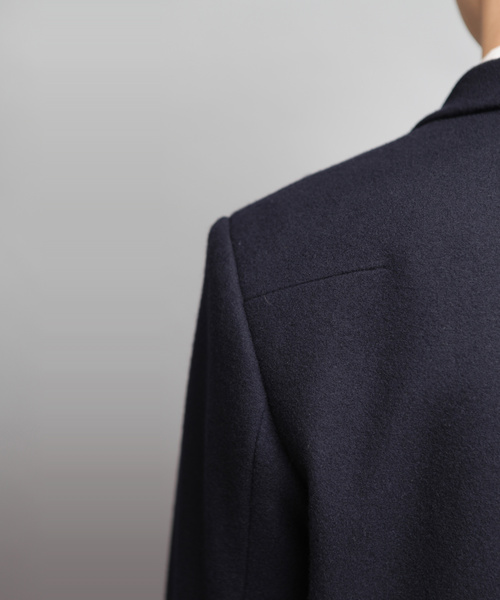 ato（アトウ）の「ENGLAND LAMB MELTON CHESTER COAT