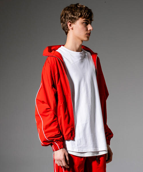 NUMBER (N)INE DENIM(ナンバーナインデニム)の「NUMBER (N)INE DENIM(ナンバーナインデニム)ストレッチナイロントラックジャケット(ブルゾン・メンズ・ブラック/レッド・SMALL/MEDIUM/LARGE/X-LARGE)」の2枚目の写真