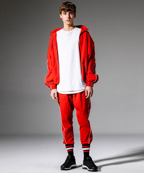 NUMBER (N)INE DENIM(ナンバーナインデニム)の「NUMBER (N)INE DENIM(ナンバーナインデニム)ストレッチナイロントラックジャケット(ブルゾン・メンズ・ブラック/レッド・SMALL/MEDIUM/LARGE/X-LARGE)」の10枚目の写真