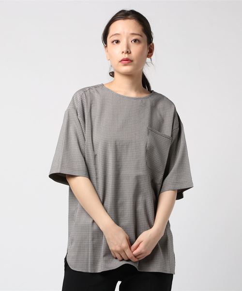 ARCHIVER（アーカイバ）の「【Ir】TRストレッチTシャツ（Tシャツ/カットソー・レディース・ブラック/グレー/グレー系その他/ベージュ/ベージュ系その他/ネイビー・MEDIUM/LARGE/X-LARGE）」の5枚目の写真