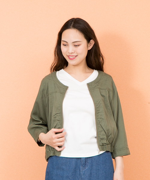 MARBLE WALTS（マーブルワルツ）の「ノーカラーカジュアルジャケット（ブルゾン・レディース・ベージュ/カーキ/サックスブルー/ブルー・M/L）」の3枚目の写真