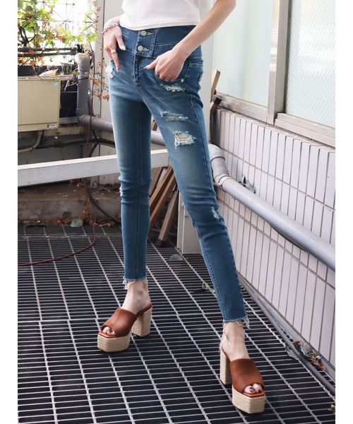 EMODA（エモダ）の「ヘムカットオフハイウエストパギンス（デニムパンツ・レディース・ライトブルー/ブラック/インディゴブルー・SMALL/MEDIUM/X-SMALL）」の3枚目の写真