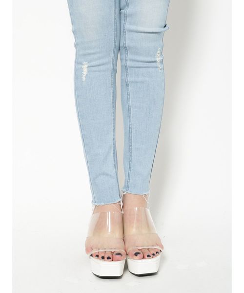 EMODA（エモダ）の「ヘムカットオフハイウエストパギンス（デニムパンツ・レディース・ライトブルー/ブラック/インディゴブルー・SMALL/MEDIUM/X-SMALL）」の4枚目の写真