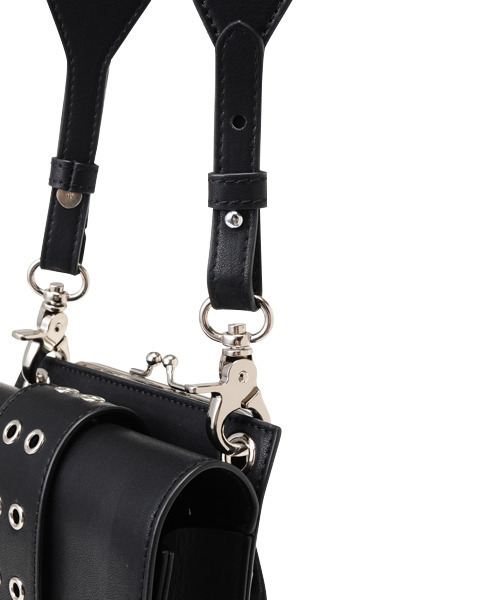 Candy Stripper（キャンディストリッパー）の「BULLISH CANDY SHOULDER