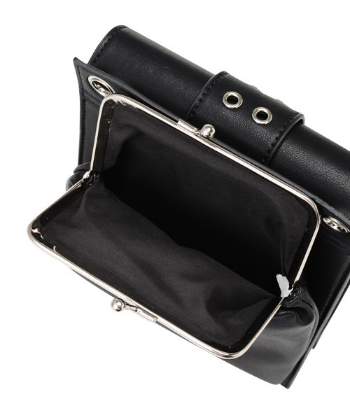 Candy Stripper（キャンディストリッパー）の「BULLISH CANDY SHOULDER