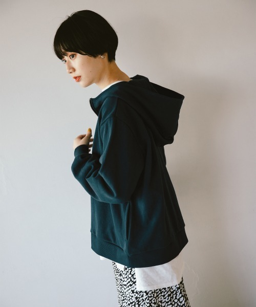 PAGEBOY(ページボーイ)の「ハーフジップウラケパーカー(パーカー・レディース・ブラック/オフホワイト/グリーン系その他/グレイッシュベージュ・FREE)」の19枚目の写真