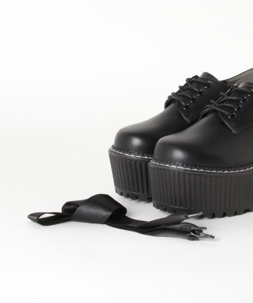 WEGO（ウィゴー）の「WEGO/レースアップボリュームシューズ（その他シューズ・レディース・ブラック・MEDIUM/LARGE）」の3枚目の写真