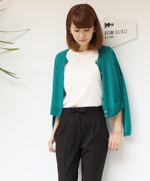 EDIT. FOR LULU（エディットフォールル）の「◆ショートボクシーカーディガン（ニット/セーター・レディース・グレー/グリーン/ネイビー/ピンク・FREE）」の3枚目の写真