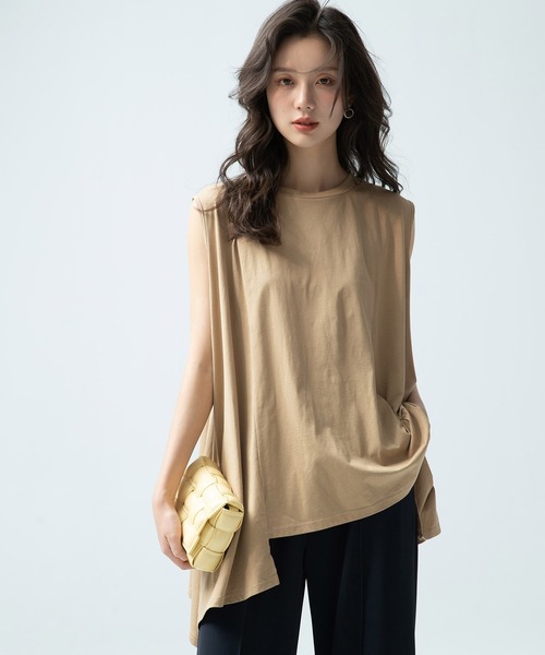 SAISON DE PAPILLON（セゾンドパピヨン）の「ノースリーブクルーネックカットソー（Tシャツ/カットソー・レディース・チャコール/グリーン/ホワイト/ベージュ/ブルー/ブラック/ネイビー/キャメル/グレー/ピンク・S/M/L/XL）」の9枚目の写真