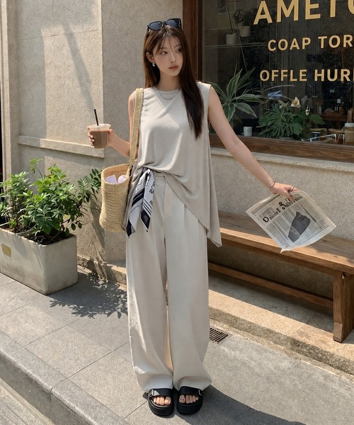SAISON DE PAPILLON(セゾンドパピヨン)の「ノースリーブクルーネックカットソー(Tシャツ/カットソー・レディース・ブラック/ホワイト/ベージュ/ブルー/ネイビー/グレー/ピンク/キャメル/チャコール/グリーン・S/M/L/XL/フリー)」の11枚目の写真