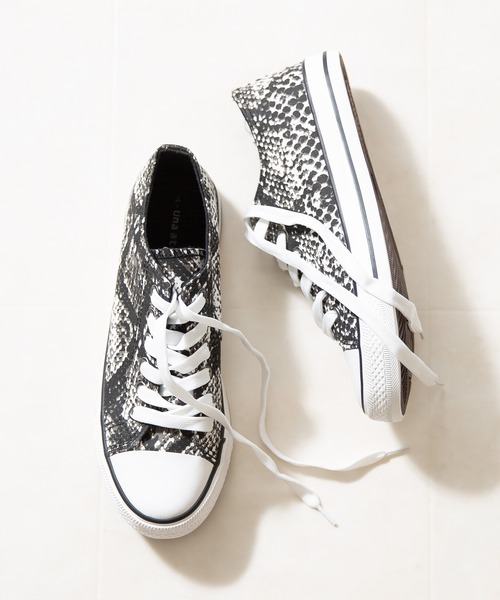 welleg（ウェレッグ）の「2タイプ選べる キャンパススニーカー 紐ありver.（スニーカー・レディース・ネイビー/アイボリー/ベージュ系その他/カーキ/マスタード/ベージュ/グレー/ブラック/ダークグレー/パイソン/レオパード/ブラック系その他・S/L/M/XS/3L/LL）」の12枚目の写真