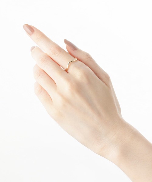 COCOSHNIK(ココシュニック)の「K10アシンメトリー Vリング(リング・レディース・ホワイト系その他7・12号/14号/10号)」の7枚目の写真