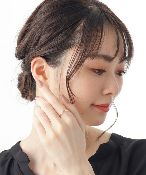 COCOSHNIK(ココシュニック)の「K10アシンメトリー Vリング(リング・レディース・ホワイト系その他7・12号/14号/10号)」の10枚目の写真