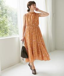 Feroux フェルゥのワンピース 花柄 ボタニカル柄 通販 Zozotown