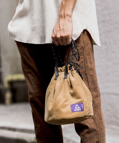 GERRY（ジェリー）の「【GERRY(ジェリー)】別注巾着バッグ（ハンドバッグ・メンズ・ブラック/ベージュ・ONE SIZE）」の16枚目の写真