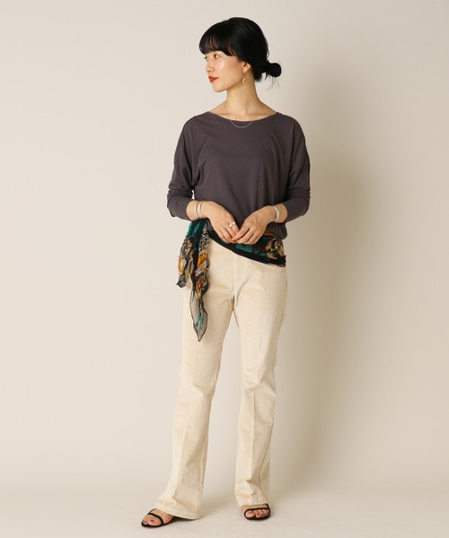 SHENERY（シーナリー）の「コーデュロイフレアパンツ（その他パンツ・レディース・ベージュ/ライトグレー・36/38）」の11枚目の写真