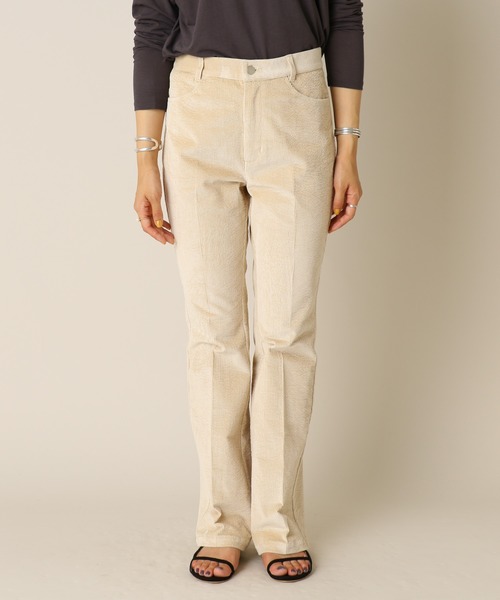 SHENERY（シーナリー）の「コーデュロイフレアパンツ（その他パンツ・レディース・ベージュ/ライトグレー・36/38）」の17枚目の写真