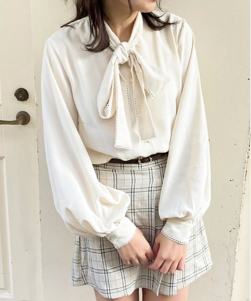 apres jour(アプレジュール)の「ピコレースボウタイブラウス【ZOZOTOWN限定アイテム】【1AP】(シャツ/ブラウス・レディース・ライトベージュ/アイボリー/オフホワイト・X-LARGE/フリー)」の16枚目の写真