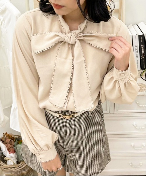 apres jour(アプレジュール)の「ピコレースボウタイブラウス【ZOZOTOWN限定アイテム】【1AP】(シャツ/ブラウス・レディース・ライトベージュ/アイボリー/オフホワイト・X-LARGE/フリー)」の21枚目の写真
