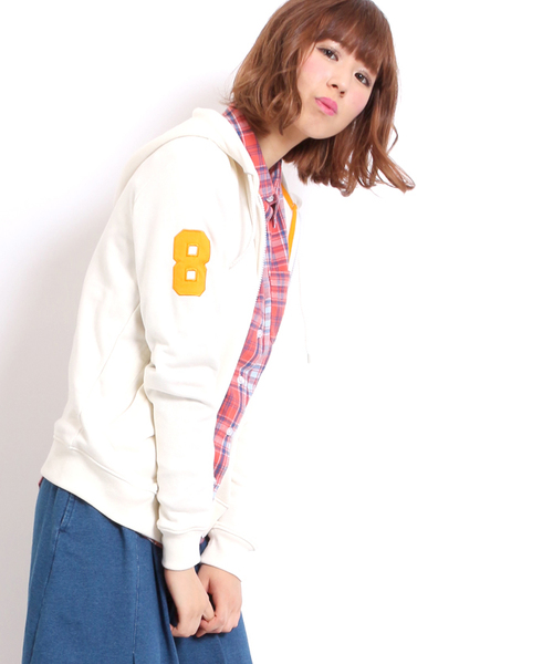 GIORDANO（ジョルダーノ）の「[GIORDANO]ライオン刺繍フルジップスウェットパーカー（パーカー・レディース・ブラック/グレー/グリーン/オレンジ/ホワイト/ピンク・LARGE/MEDIUM）」の18枚目の写真