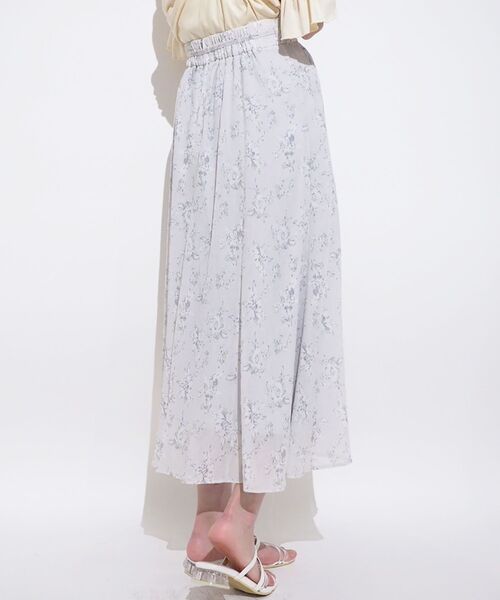 MAJESTIC LEGON（マジェスティックレゴン）の「アンニュイフラワーマーメイドスカート（スカート・レディース・ホワイト系その他/ベージュ系その他2/パープル系その他2・SMALL/MEDIUM）」の11枚目の写真