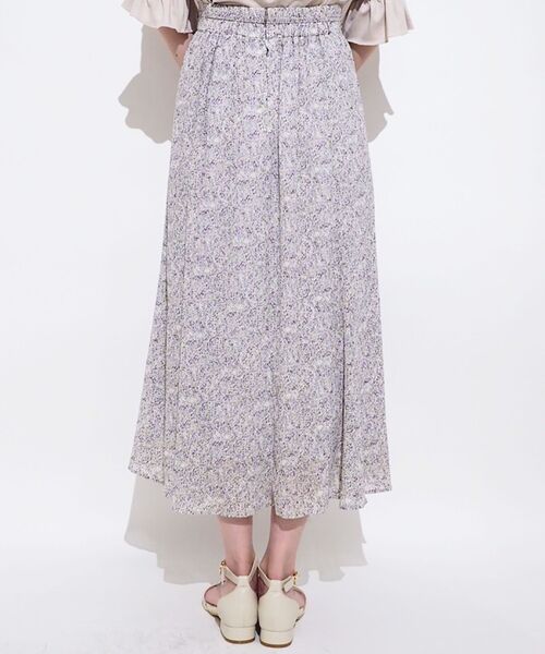 MAJESTIC LEGON（マジェスティックレゴン）の「アンニュイフラワーマーメイドスカート（スカート・レディース・ホワイト系その他/ベージュ系その他2/パープル系その他2・SMALL/MEDIUM）」の18枚目の写真