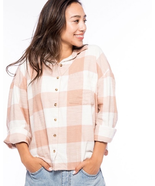 BILLABONG(ビラボン)の「BILLABONG レディース 【A DAYDREAM AWAY】 長袖シャツ【2021年春夏モデル】/ビラボン チェック柄(シャツ/ブラウス・レディース・チェック・SMALL)」の1枚目の写真