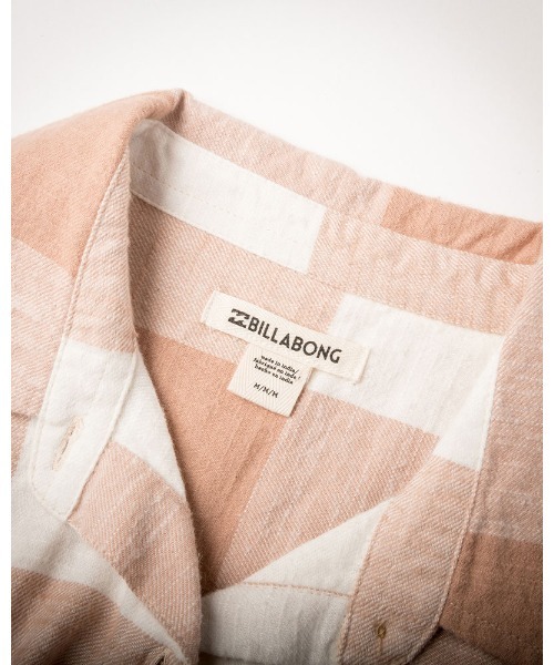 BILLABONG(ビラボン)の「BILLABONG レディース 【A DAYDREAM AWAY】 長袖シャツ【2021年春夏モデル】/ビラボン チェック柄(シャツ/ブラウス・レディース・チェック・SMALL)」の2枚目の写真