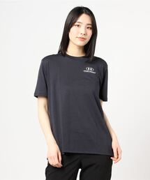UNDER ARMOUR（アンダーアーマー）の「UAオーバーサイズ グラフィックショートスリーブ（トレーニング/レディース）（Tシャツ/カットソー）」