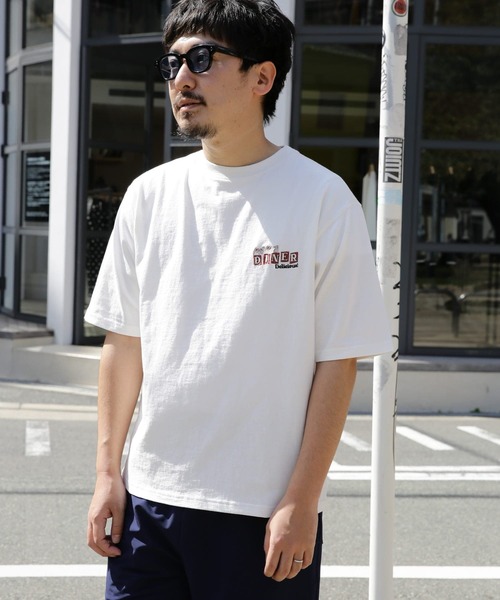 URBAN RESEARCH Sonny Label(アーバンリサーチサニーレーベル)の「DINER/BAR MOTIF Tシャツ(Tシャツ/カットソー・メンズ・チャコールグレー/ホワイト/ピンク/ミント・MEDIUM/LARGE)」の7枚目の写真