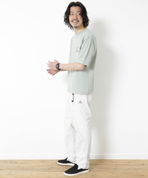 URBAN RESEARCH Sonny Label(アーバンリサーチサニーレーベル)の「DINER/BAR MOTIF Tシャツ(Tシャツ/カットソー・メンズ・チャコールグレー/ホワイト/ピンク/ミント・MEDIUM/LARGE)」の18枚目の写真