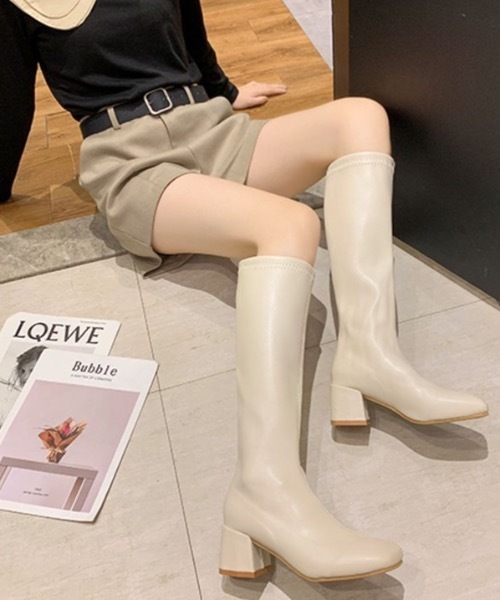 KOR（ケーオーアール）の「スクエアトゥロングブーツ（ブーツ・レディース・ホワイト/ブラック/アイボリー・38/36/37）」の20枚目の写真