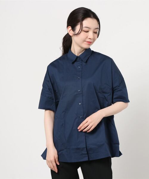 NARACAMICIE（ナラカミーチェ）の「ビッグシルエット半袖シャツ（シャツ/ブラウス・レディース・ホワイト/ネイビー・MEDIUM/X-LARGE）」の8枚目の写真