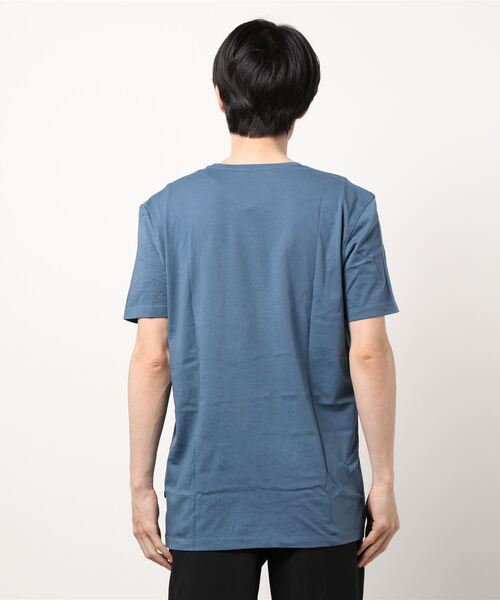 SISLEY(シスレー)の「コットンプリント半袖Tシャツ・カットソー(Tシャツ/カットソー・メンズ・ブラック/オフホワイト/ホワイト/ネイビー・MEDIUM/LARGE/X-LARGE/SMALL)」の5枚目の写真