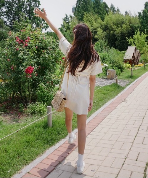 SONA（ソナ）の「SONYUNARA ベーシックミニワンピース（ワンピース・レディース・ダークグレー/ライトベージュ・FREE）」の5枚目の写真