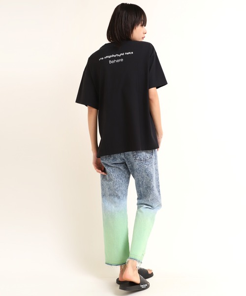 RNA（アールエヌエー）の「M1682 ベリーボタニカルプリントBIG-Tシャツ（Tシャツ/カットソー・レディース・ミント/ブラック/ホワイト・MEDIUM）」の9枚目の写真