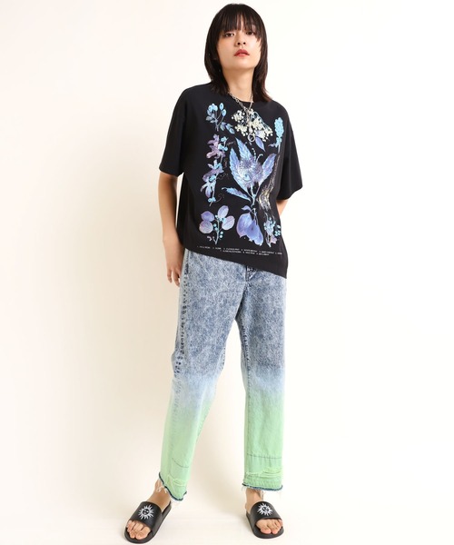 RNA（アールエヌエー）の「M1682 ベリーボタニカルプリントBIG-Tシャツ（Tシャツ/カットソー・レディース・ミント/ブラック/ホワイト・MEDIUM）」の7枚目の写真