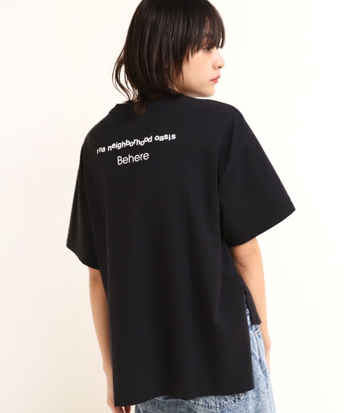 RNA（アールエヌエー）の「M1682 ベリーボタニカルプリントBIG-Tシャツ（Tシャツ/カットソー・レディース・ミント/ブラック/ホワイト・MEDIUM）」の6枚目の写真