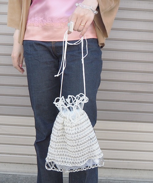 Casselini（キャセリーニ）の「フェイクパールビーズ巾着（ショルダーバッグ・レディース・ブラック/シルバー/ゴールド・FREE）」の7枚目の写真