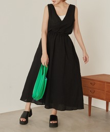 ノースリーブバックシャンリボンワンピース