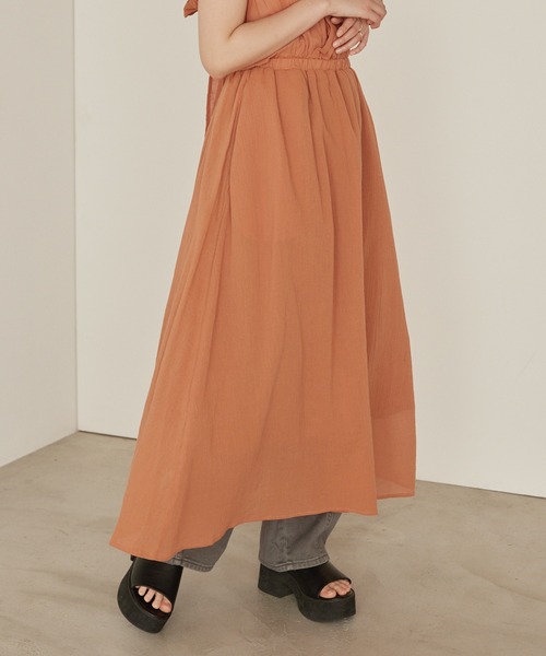 mikke(ミッケ)の「ノースリーブバックシャンリボンワンピース(ワンピース・レディース・ブラック/カーキ/オレンジ・FREE)」の16枚目の写真