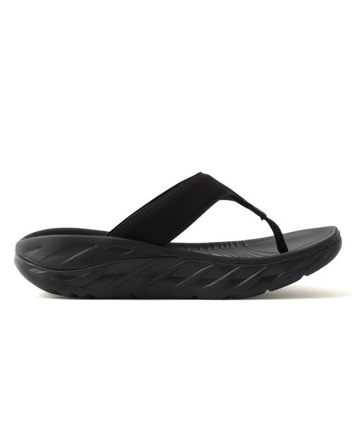 HOKA(ホカ)の「HOKA ORA RECOVERY FLIP / ホカ オラ リカバリー フリップ(サンダル・レディース・ブラック・24.0cm/25.0cm/23.0cm/22.0cm)」の2枚目の写真